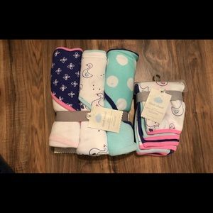 Cloud Island bath set